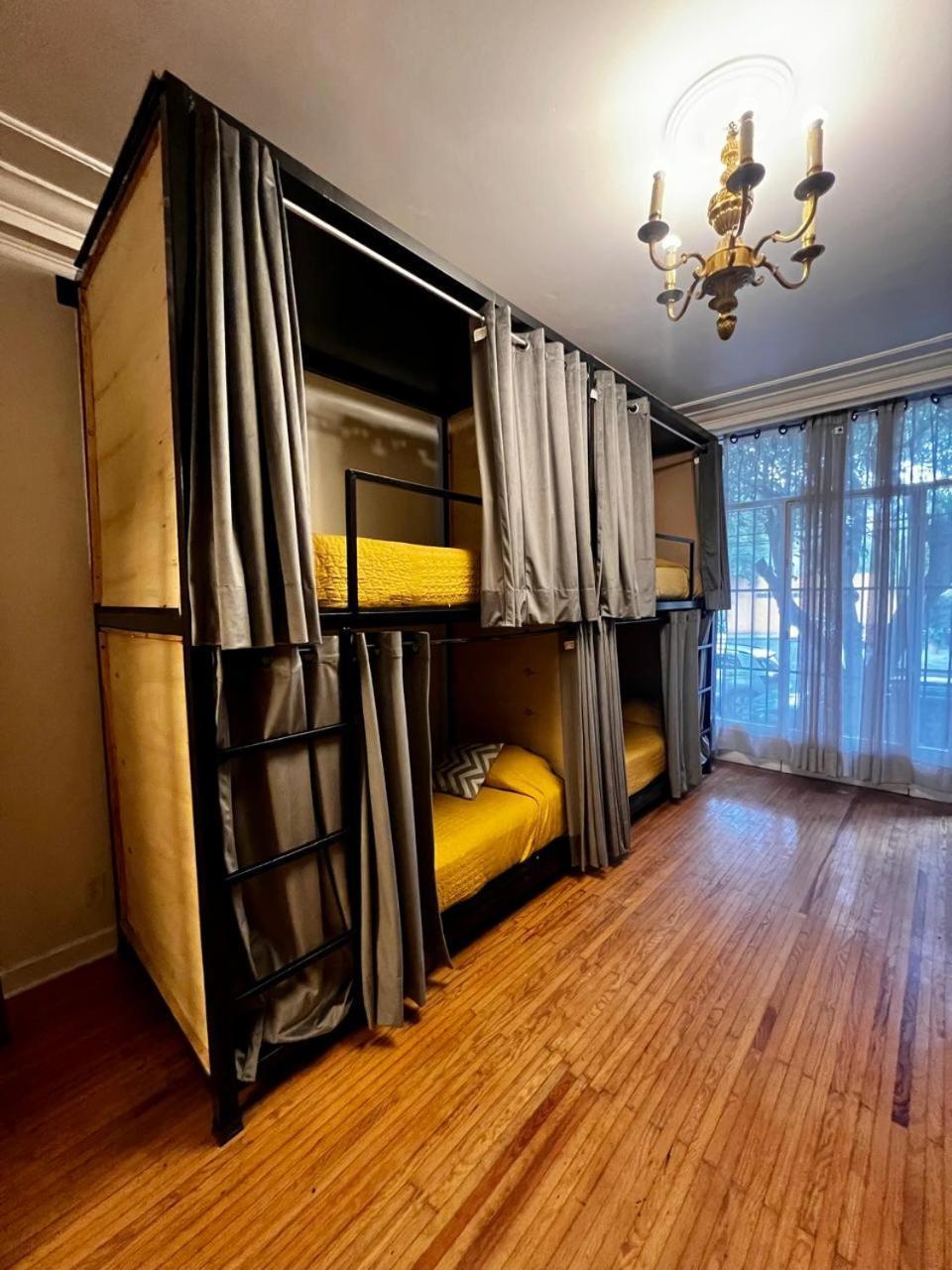 Отель Casa Mazonce Мехико Экстерьер фото